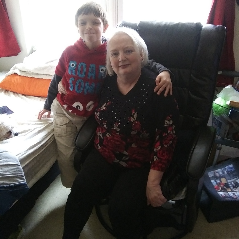 Meet your Posher, Sharon